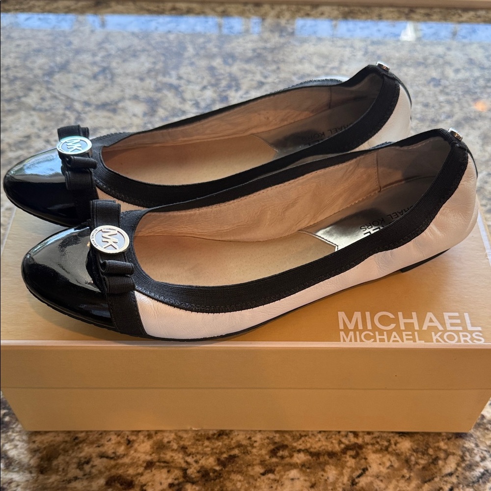 Michael Kors Black and White Flats with Logo Accent